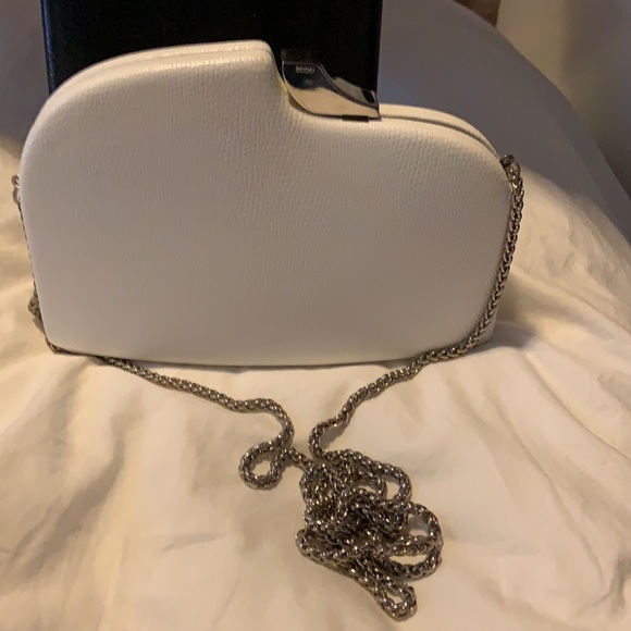 RODO VINTAGE WHITE SILVER ASYMMETRICAL CONVERTIBLE CLUTCH MINAUDIERE - Picture 7 of 7